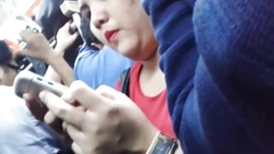 หญิงสาวมาช่วยพี่สาวหัวขโมยของเธอและถูกผู้จัดการผิวขาวระยำไปกับเธอ วีดีโอ โปั