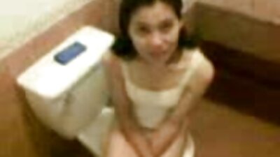 สตรีมเมอร์ชาวรัสเซียมอบตัวให้เพื่อนร่วมเดินทางบนรถไฟและดื่มน้ำกามของเขา วีดีโอ หนัง เอ็กซ์