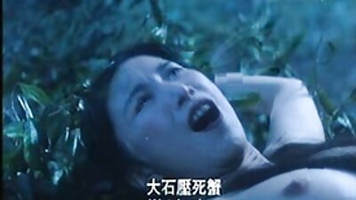ผู้ชายระยำเด็กสาวในครัวด้วยจู๋หนา. ดู วีดีโอ โป๊